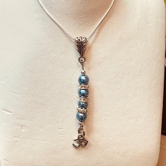 925 Sterling Silver Chain w/Blue Beads Crystal Rondelle’s & Om Charm Hand Made - Picture 10 of 13